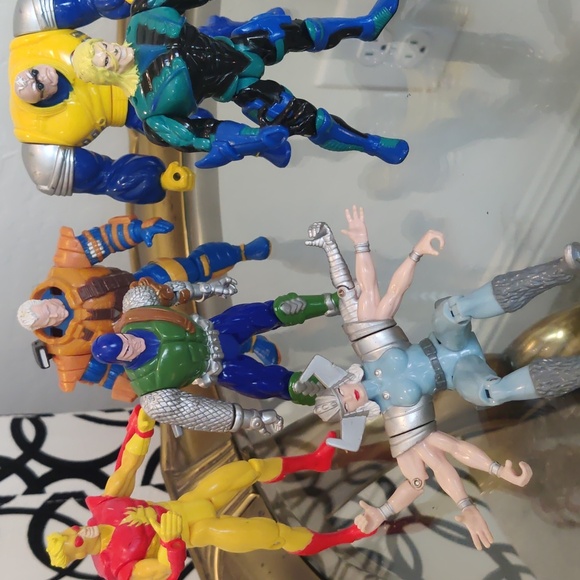 1990s X-Men Various Characters           Vintage Action Figures - Picture 3 of 4